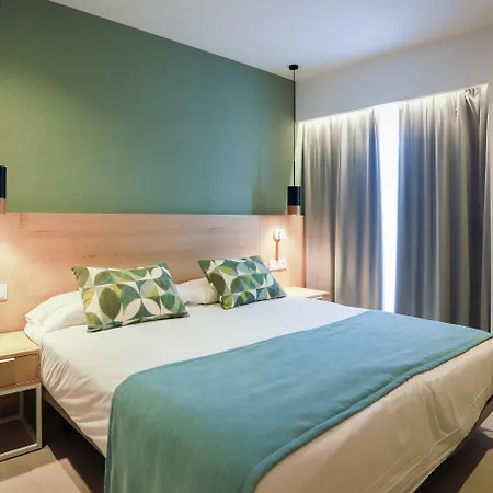 Hotel Seasun Aniram 4*