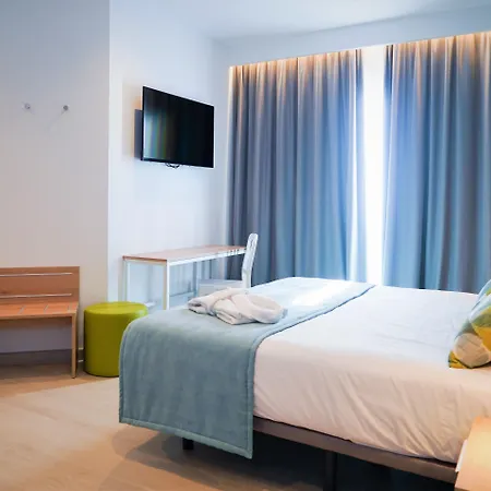 Seasun Aniram Hotel
