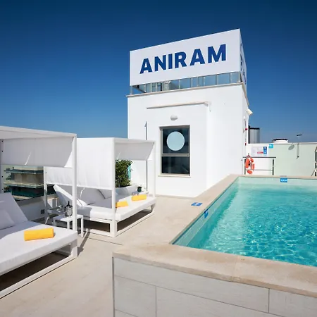 Seasun Aniram Hotel 4*